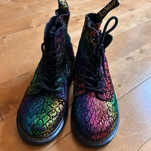 Dr. Martens Kids Rainbow Boots